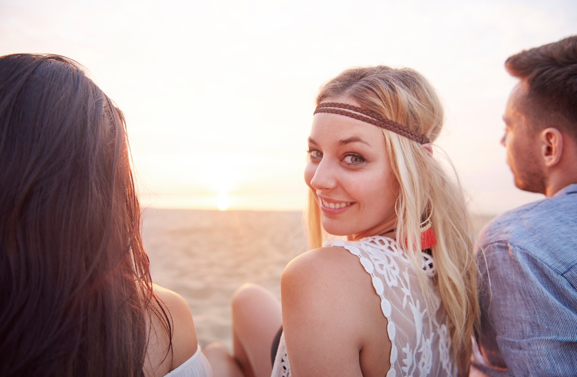 What Is a Unicorn in Dating? A Guide for Singles & Couples